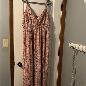 Elegant Pink Patterned Maxi Dress